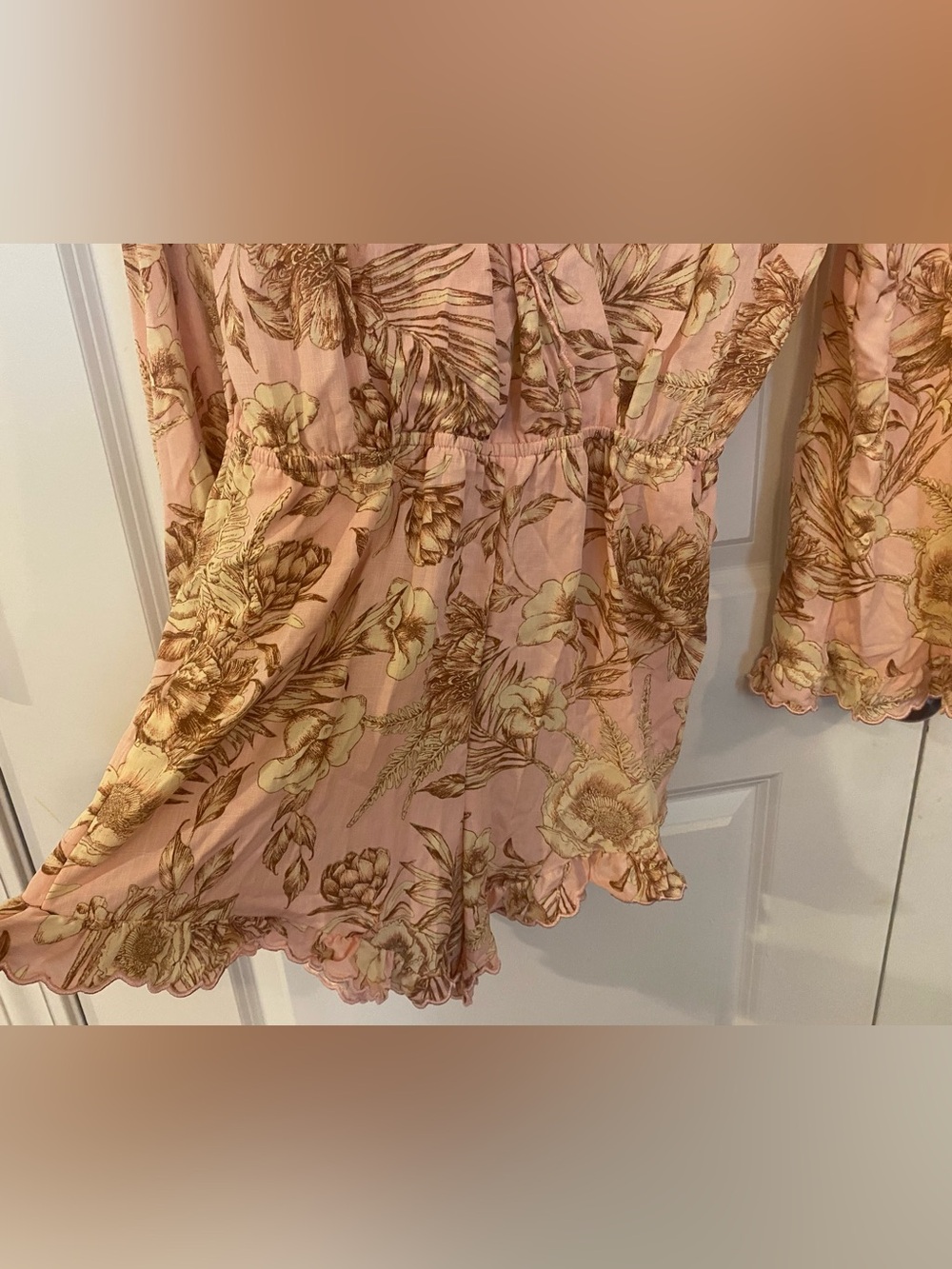 Agua Bendita Long Sleeve Short Wrap Romper NWOT Sz S Light Pink w/Tan & White - Picture 4 of 10